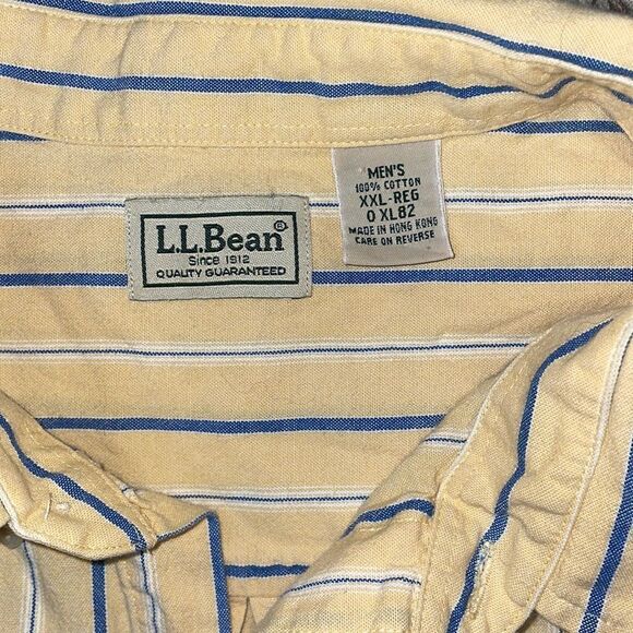 L.L. Bean Short Sleeve Buttondown - Picture 3 of 3